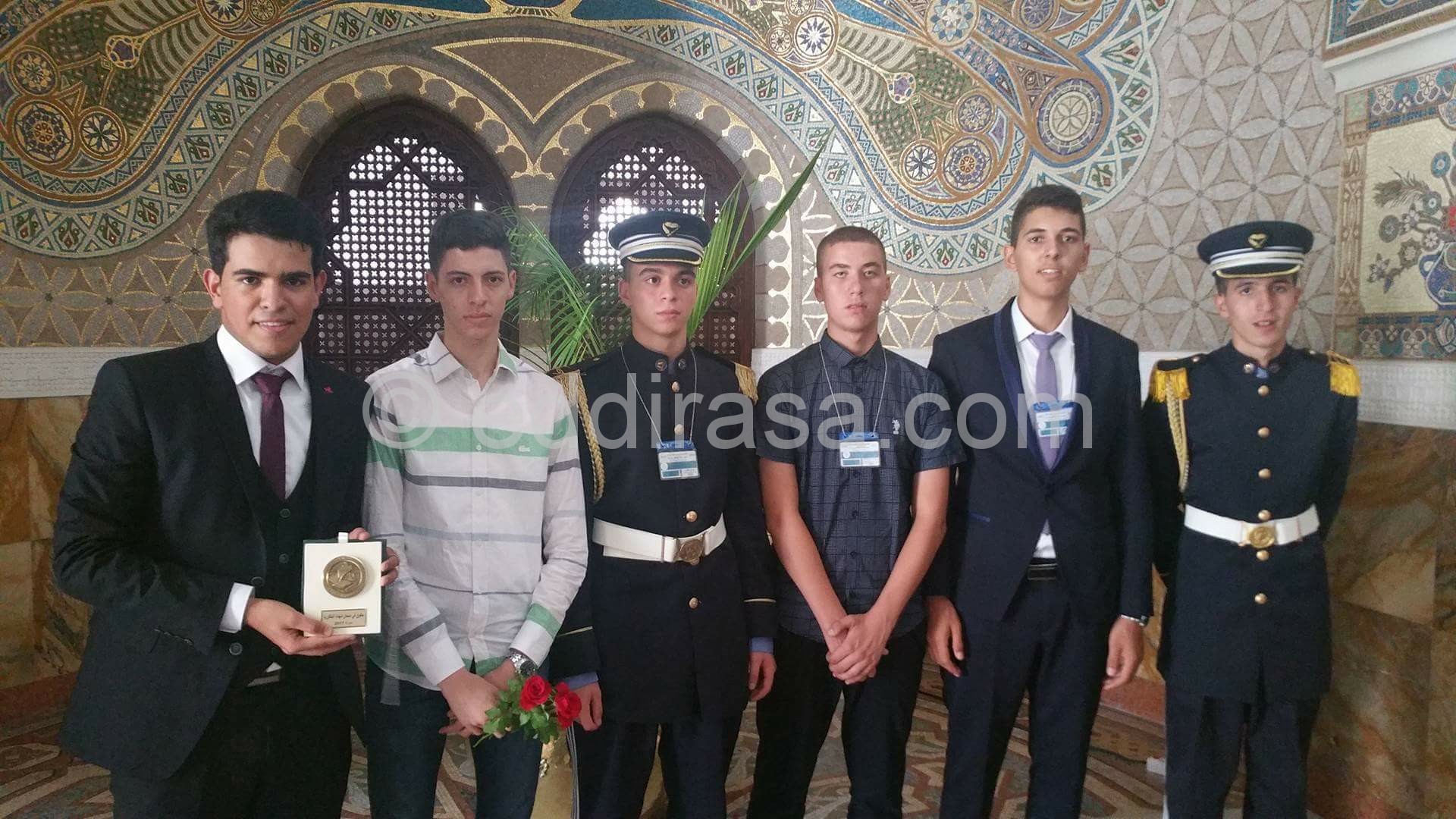 لوماسين مسعود مع متفوقين في البكالوريا